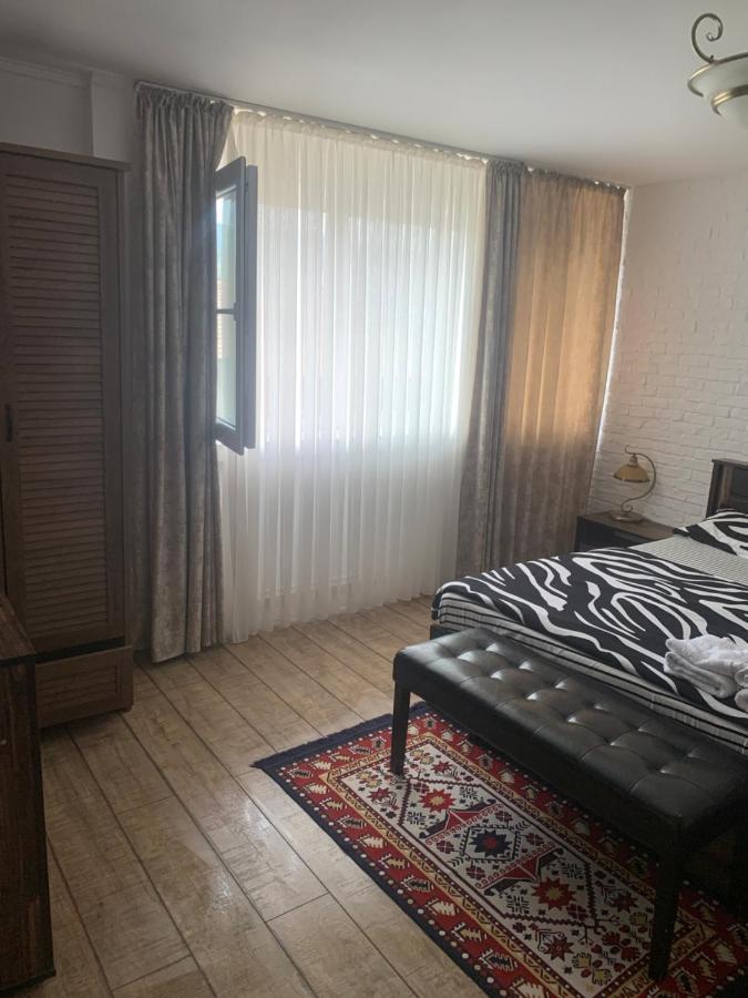 Garsoniera 1 Decembrie Apartman Gyulafehérvár Kültér fotó
