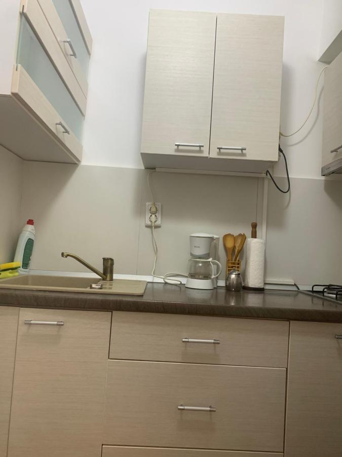 Garsoniera 1 Decembrie Apartman Gyulafehérvár Kültér fotó