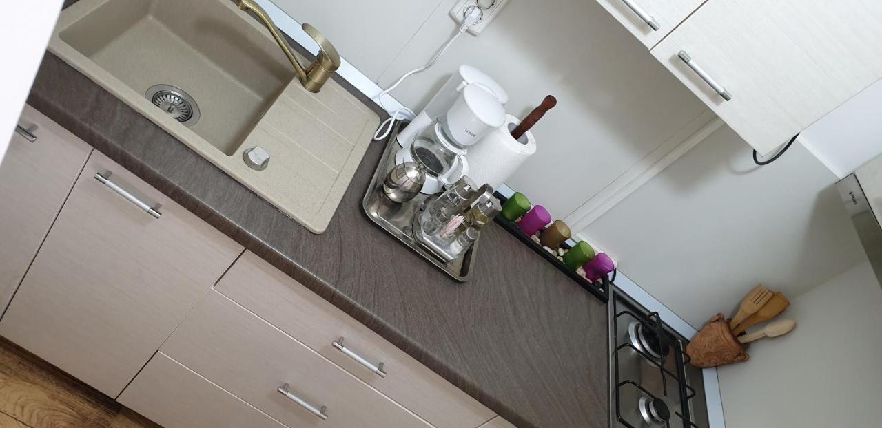 Garsoniera 1 Decembrie Apartman Gyulafehérvár Kültér fotó